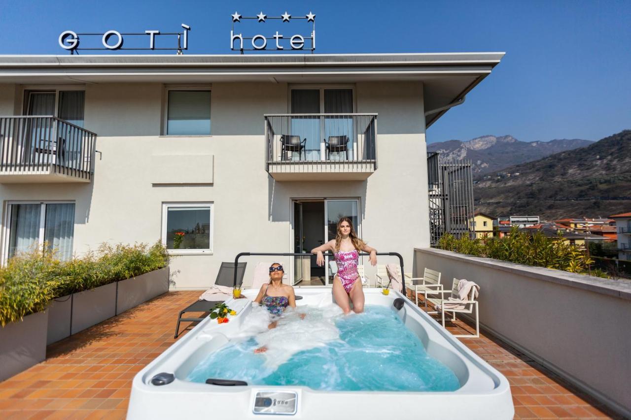 GoTì Hotel Torbole Sul Garda Ngoại thất bức ảnh