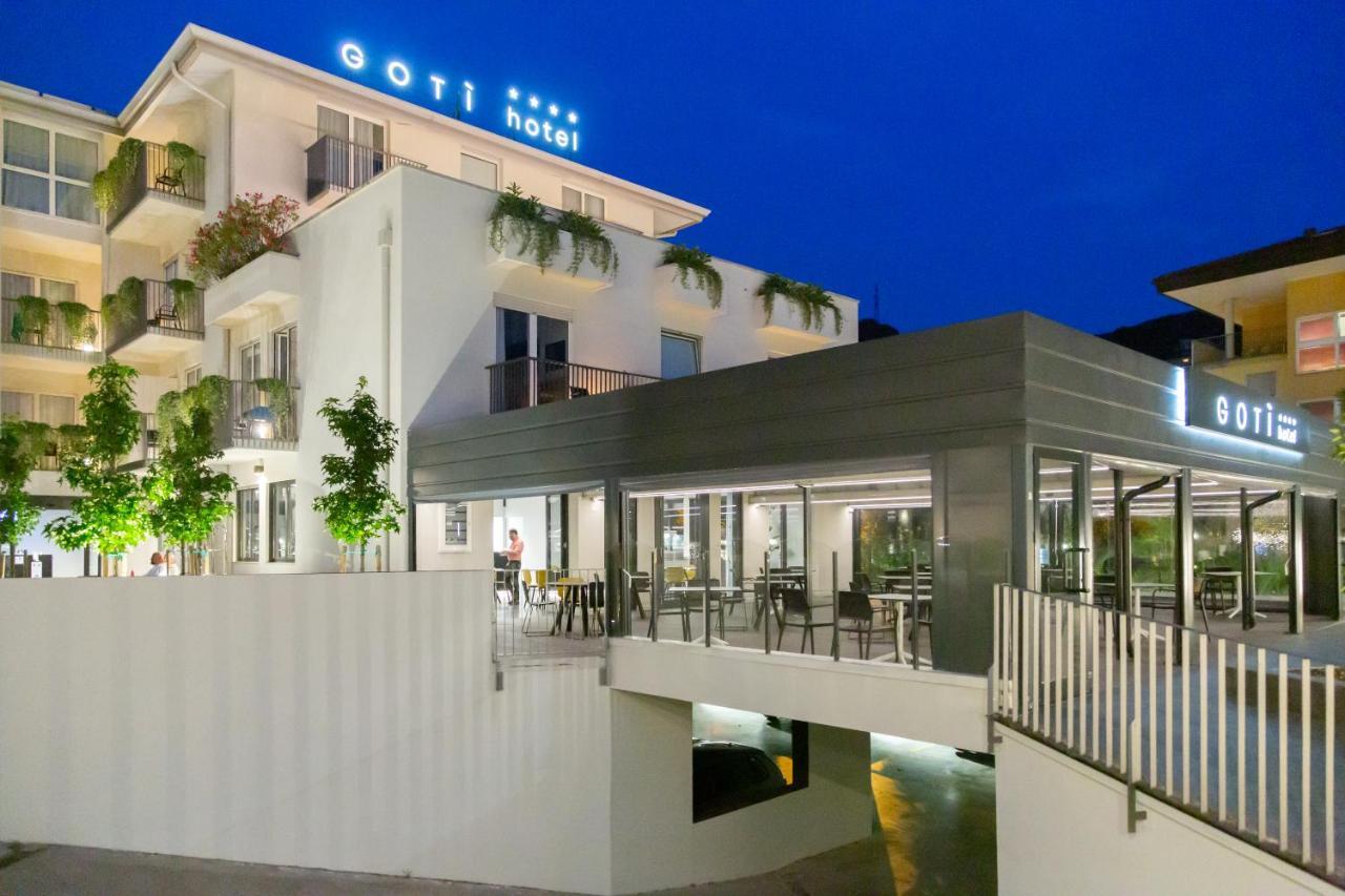GoTì Hotel Torbole Sul Garda Ngoại thất bức ảnh