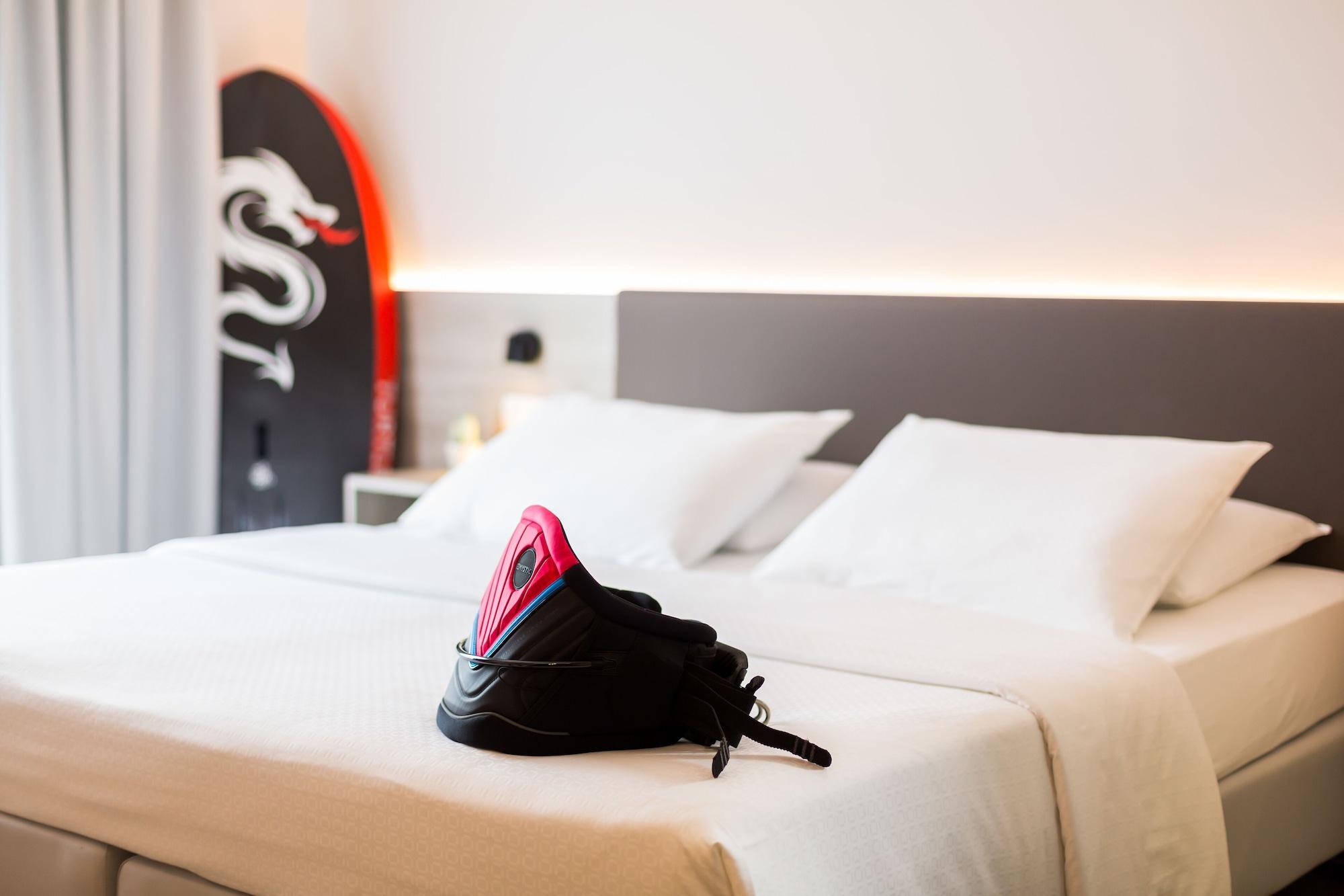 GoTì Hotel Torbole Sul Garda Ngoại thất bức ảnh