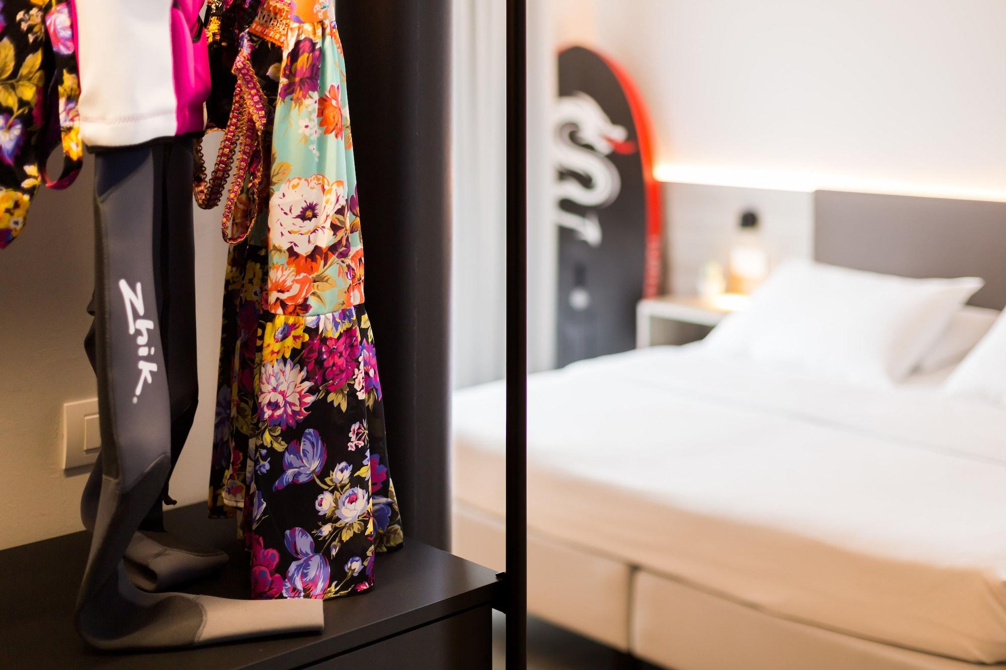 GoTì Hotel Torbole Sul Garda Ngoại thất bức ảnh