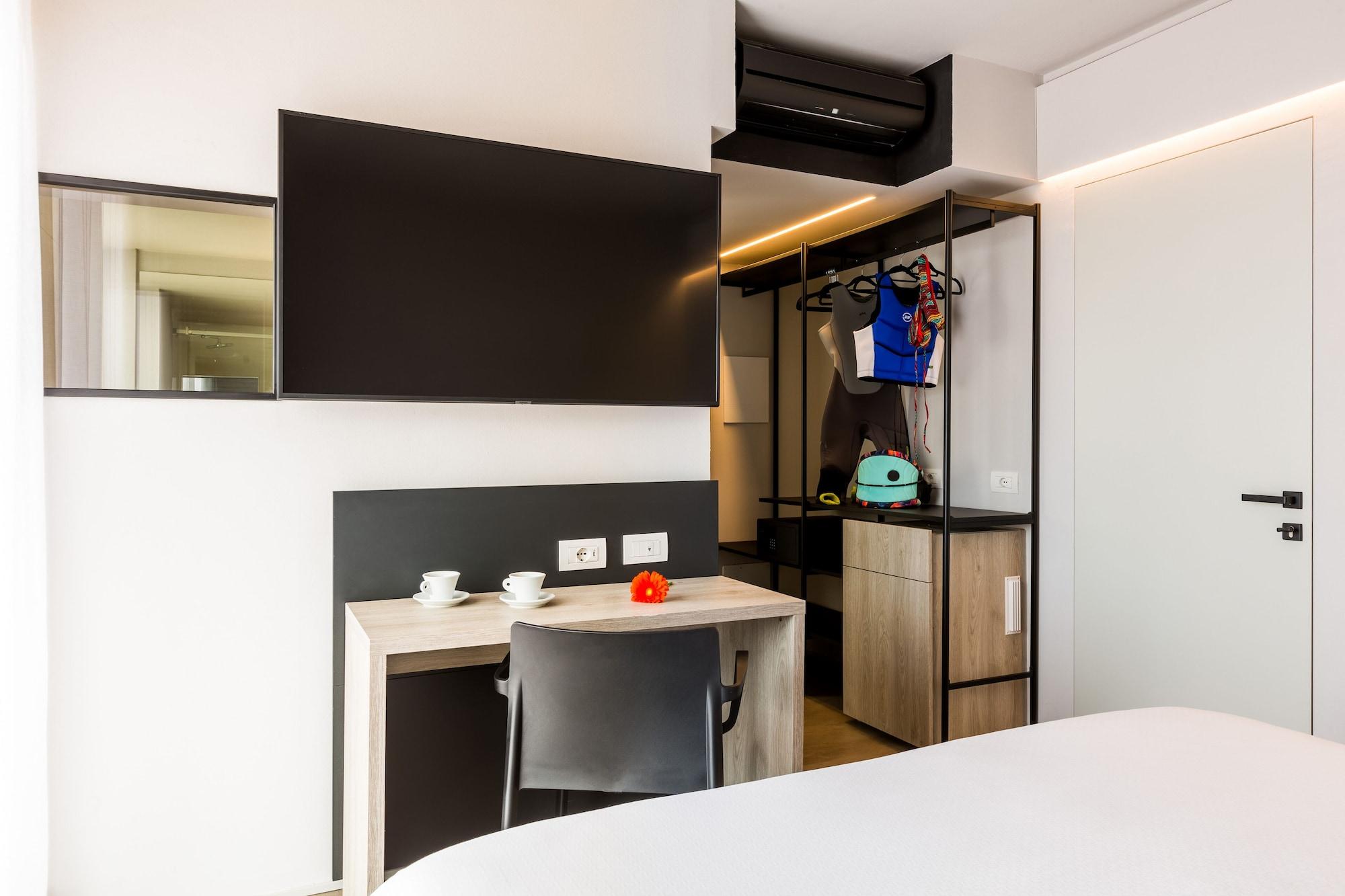 GoTì Hotel Torbole Sul Garda Ngoại thất bức ảnh
