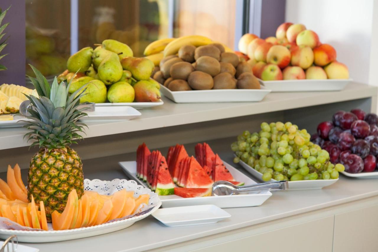 GoTì Hotel Torbole Sul Garda Ngoại thất bức ảnh